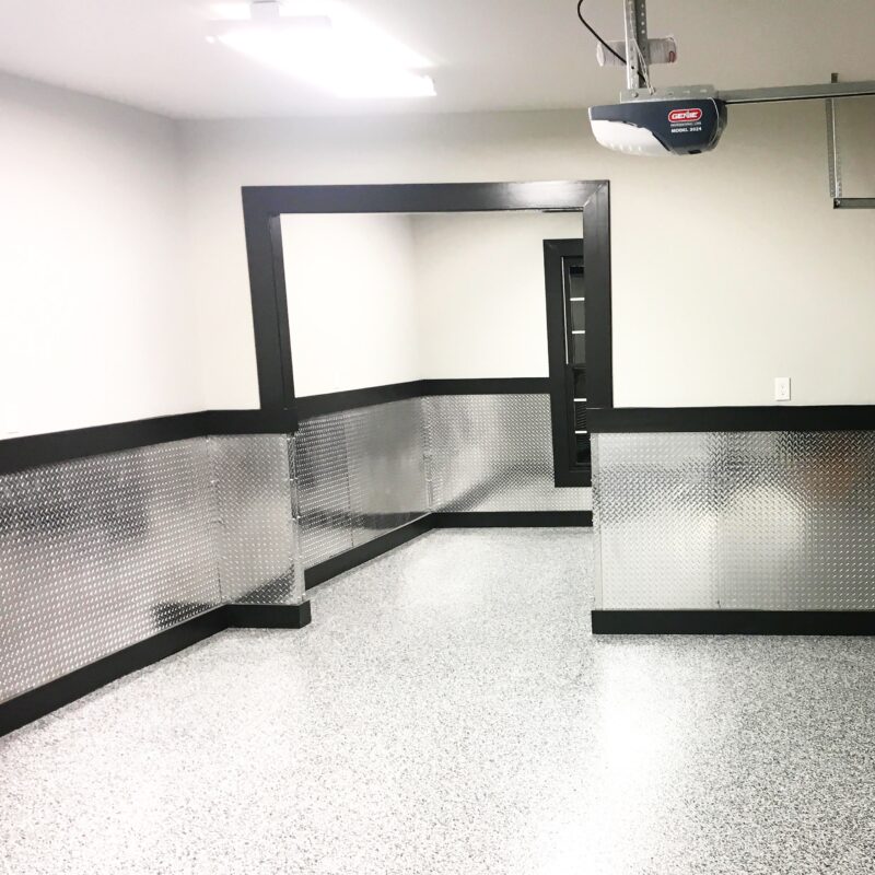 aluminum-diamond-plate-sheet-wainscoting